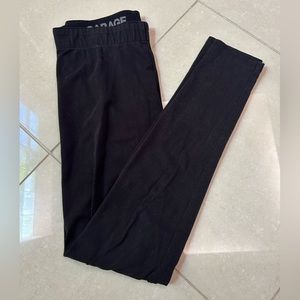 (SP) Black Garage Classic Leggings
